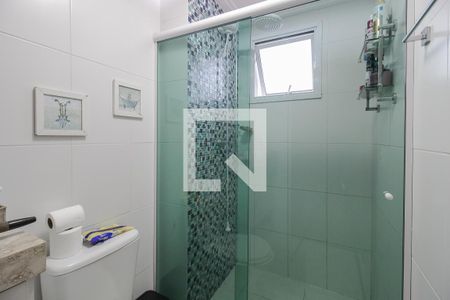 Banheiro suíte de apartamento para alugar com 2 quartos, 86m² em Vila Augusto, Mauá