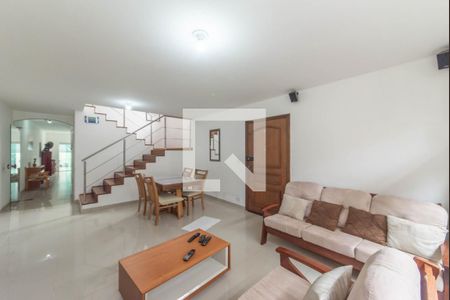 Sala de casa à venda com 3 quartos, 213m² em Jardim Oriental, São Paulo