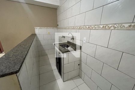 Cozinha de casa para alugar com 1 quarto, 35m² em Parque Fluminense, Duque de Caxias