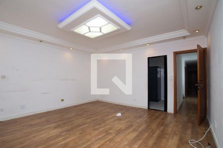 Suíte de casa para alugar com 5 quartos, 289m² em Jardim da Mamae, Guarulhos