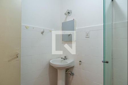 Banheiro de kitnet/studio para alugar com 1 quarto, 30m² em Consolação, São Paulo