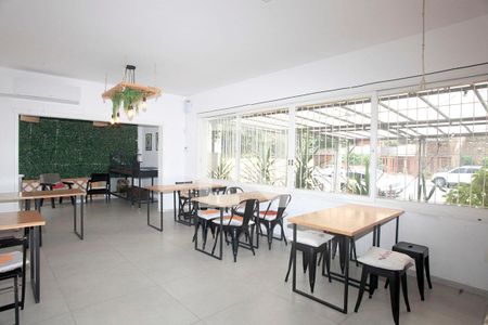 Sala 1 de casa à venda com 3 quartos, 647m² em Boa Vista, Porto Alegre