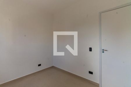 Quarto 1 de apartamento para alugar com 2 quartos, 44m² em Vila Fernandes, São Paulo