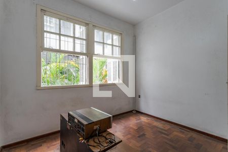 Quarto 1 de apartamento à venda com 2 quartos, 58m² em Floresta, Porto Alegre