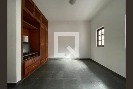 Sala de TV de casa à venda com 4 quartos, 357m² em Jardim Celeste, São Paulo