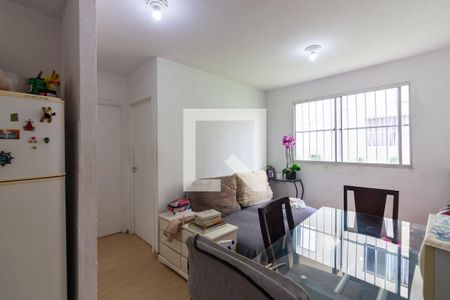 Sala  de apartamento à venda com 2 quartos, 47m² em São Pedro, Osasco