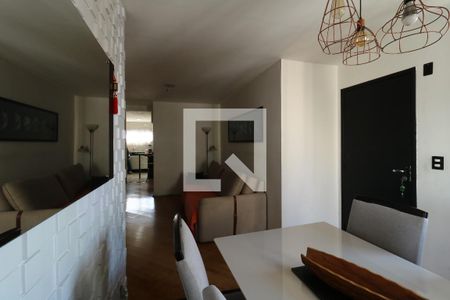 Sala de apartamento à venda com 3 quartos, 97m² em Vila Gilda, Santo André