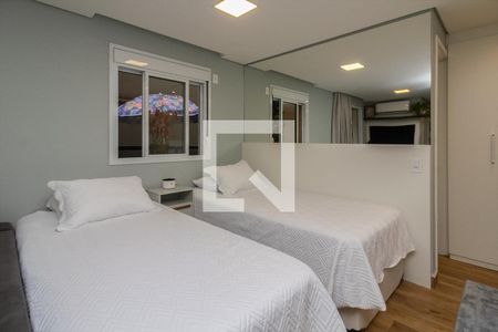 quarto_1 de apartamento para alugar com 1 quarto, 54m² em Aclimação, São Paulo