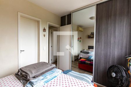 Suíte de apartamento à venda com 3 quartos, 70m² em Teresópolis, Porto Alegre