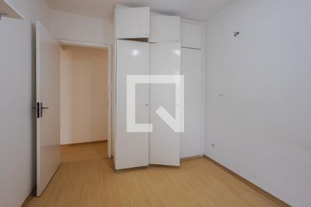 Quarto 1 de apartamento à venda com 2 quartos, 70m² em Sumaré, São Paulo