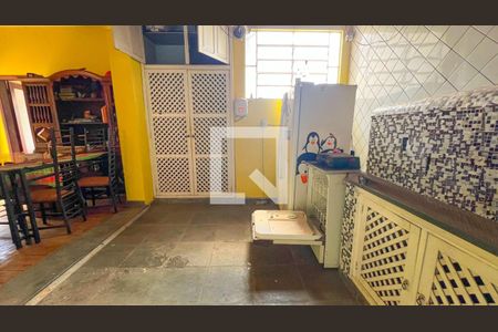 Área de Serviço de casa à venda com 3 quartos, 380m² em Santa Efigênia, Belo Horizonte