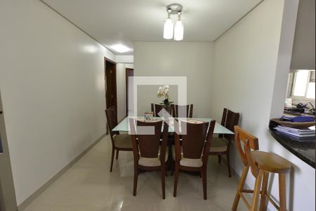 Sala de apartamento para alugar com 3 quartos, 96m² em Residencial Eldorado, Goiânia