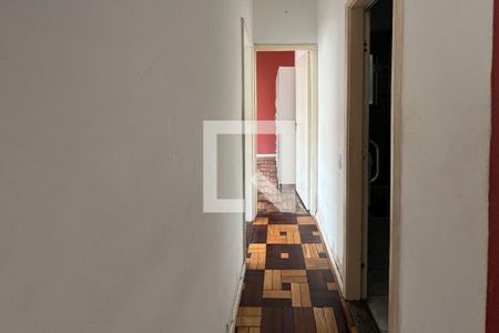 Corredor de apartamento para alugar com 2 quartos, 63m² em Jardim Carioca, Rio de Janeiro