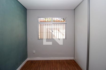 Quarto 2 de casa à venda com 3 quartos, 150m² em Alto Caiçaras, Belo Horizonte