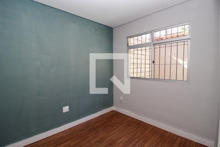 Quarto 2 de casa à venda com 3 quartos, 150m² em Alto Caiçaras, Belo Horizonte