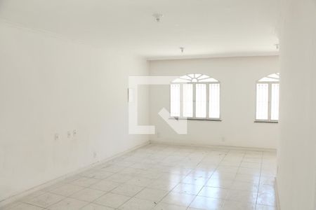 Sala  de casa para alugar com 5 quartos, 240m² em Califórnia, Nova Iguaçu