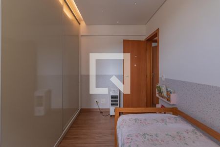 Quarto 2 de apartamento para alugar com 3 quartos, 100m² em Ouro Preto, Belo Horizonte