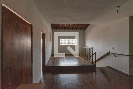 Mezanino de casa para alugar com 4 quartos, 377m² em Jardim Eulina, Campinas