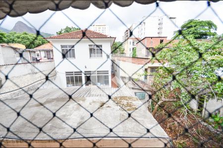 Vista do Quarto 1 de apartamento para alugar com 2 quartos, 84m² em Vila Isabel, Rio de Janeiro