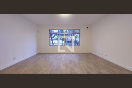 Sala de casa para alugar com 5 quartos, 250m² em Vila Curuçá, Santo André