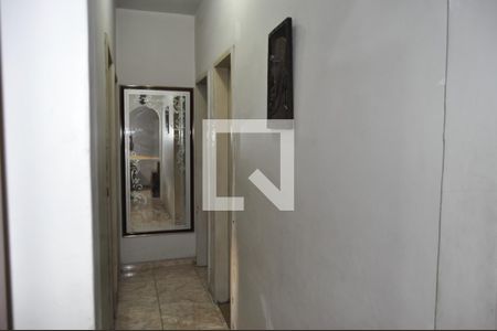 Corredor  de apartamento à venda com 3 quartos, 70m² em Cachambi, Rio de Janeiro