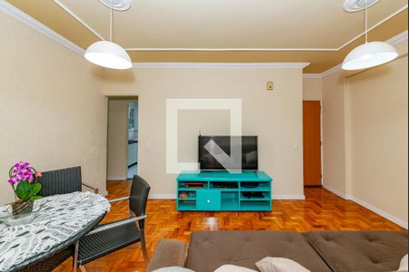 Sala de apartamento à venda com 3 quartos, 110m² em Padre Eustáquio, Belo Horizonte