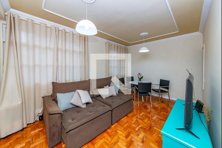 Sala de apartamento à venda com 3 quartos, 110m² em Padre Eustáquio, Belo Horizonte