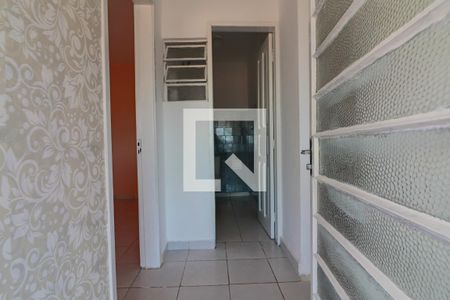 Corredor de casa para alugar com 1 quarto, 50m² em Jardim Bonfiglioli, São Paulo