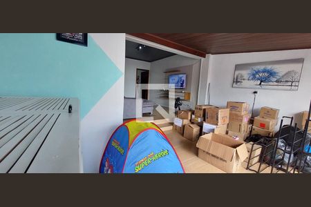 Sala de casa à venda com 3 quartos, 160m² em Jardim Santo André, Santo André