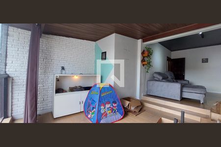 Sala de casa à venda com 3 quartos, 160m² em Jardim Santo André, Santo André