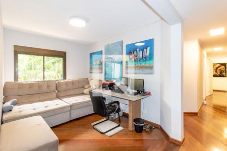 Sala de TV de apartamento para alugar com 3 quartos, 260m² em Moema, São Paulo