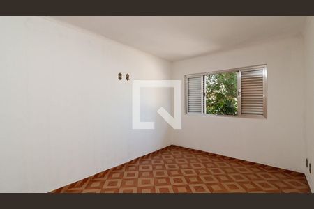 Quarto 2 de casa para alugar com 4 quartos, 290m² em Vila Nhocuné, São Paulo