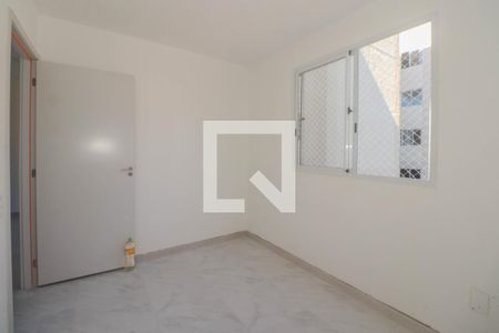 Quarto 1 de apartamento para alugar com 2 quartos, 42m² em Jardim Carvalho, Porto Alegre