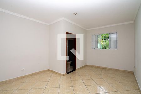 Suíte de casa para alugar com 3 quartos, 220m² em Vila das Palmeiras, Guarulhos