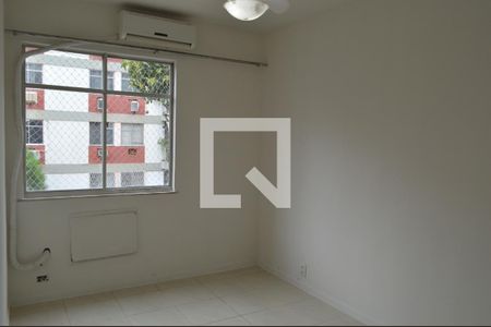 Apartamento para alugar com 2 quartos, 60m² em Taquara, Rio de Janeiro