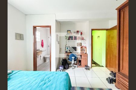 Casa à venda com 4 quartos, 160m² em Socorro, São Paulo