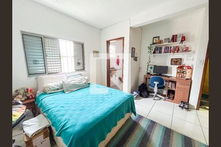 Casa à venda com 4 quartos, 160m² em Socorro, São Paulo