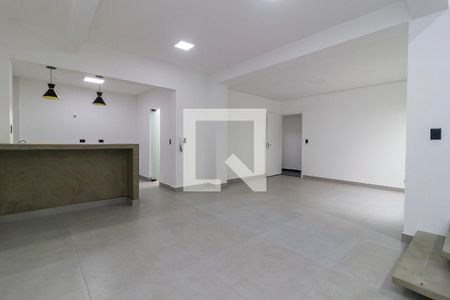 Sala de casa à venda com 4 quartos, 260m² em Jardim Aeroporto, São Paulo