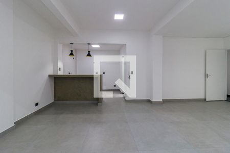 Sala de casa à venda com 4 quartos, 260m² em Jardim Aeroporto, São Paulo