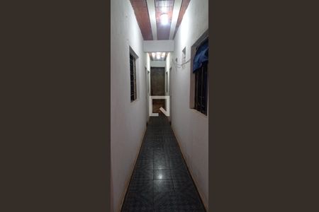 Corredor de casa à venda com 4 quartos, 200m² em Nova Esperança, Belo Horizonte