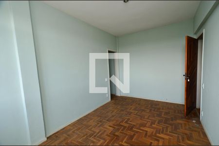 Sala de apartamento à venda com 2 quartos, 70m² em Paraíso, Belo Horizonte