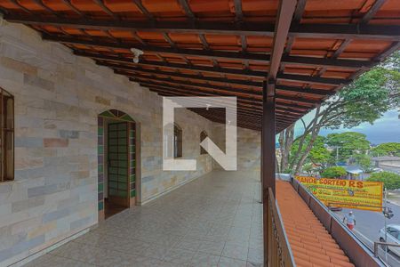 Varanda da Sala de casa para alugar com 3 quartos, 170m² em Jardim Laguna, Contagem