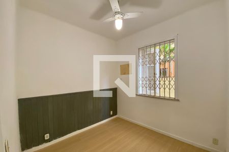 Quarto 1 de apartamento à venda com 2 quartos, 65m² em Cosme Velho, Rio de Janeiro