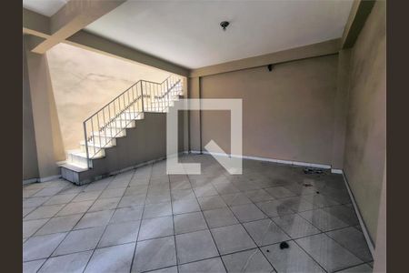 Casa à venda com 3 quartos, 168m² em Vila Polopoli, São Paulo