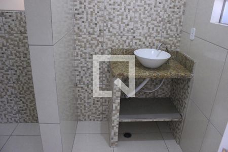 Banheiro de casa para alugar com 1 quarto, 70m² em Jardim Dourado, Guarulhos