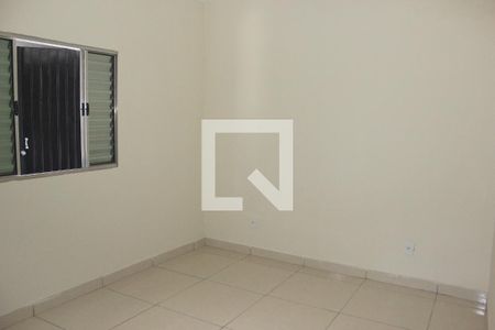 Quarto de casa para alugar com 1 quarto, 70m² em Jardim Dourado, Guarulhos