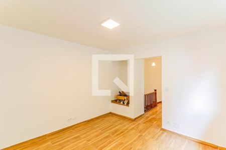 Sala de TV de casa para alugar com 2 quartos, 149m² em Jardim Santo Amaro, São Paulo