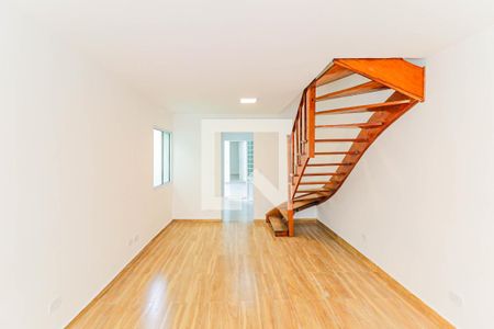 Sala de casa para alugar com 2 quartos, 149m² em Jardim Santo Amaro, São Paulo