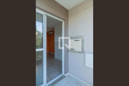 Varanda da Sala de apartamento à venda com 3 quartos, 72m² em Teresópolis, Porto Alegre