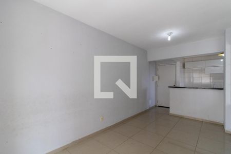 Sala de apartamento para alugar com 2 quartos, 58m² em Vila Rosalia, Guarulhos